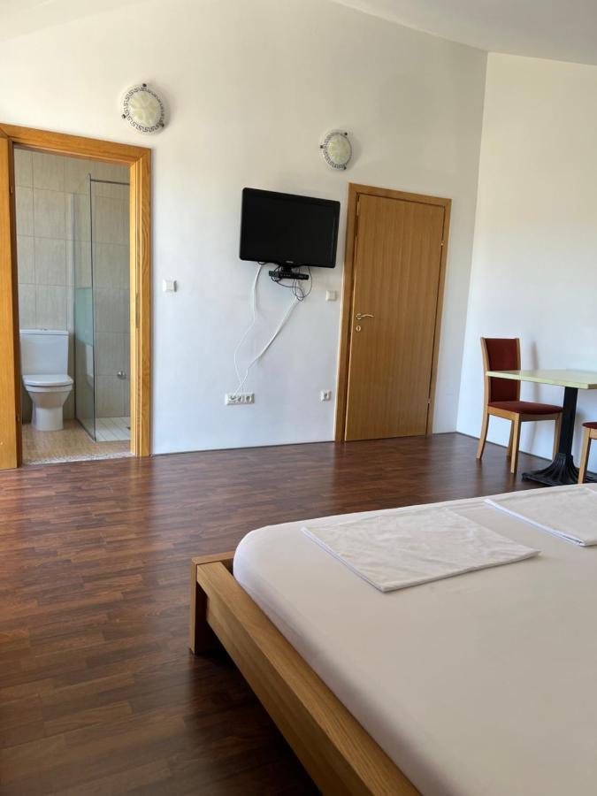 Studio Apartman Цесариця Екстер'єр фото